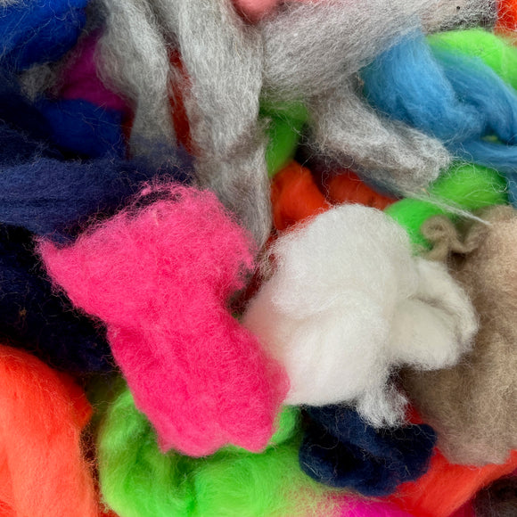 Clearance items - Great price mixed colours wool pack